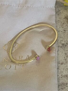 Kendra Scott bracelet